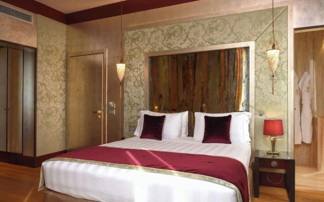 Santa Croce Boutique Hotel