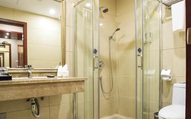 Chonpines Hotels·Anshun Taixiang Baili