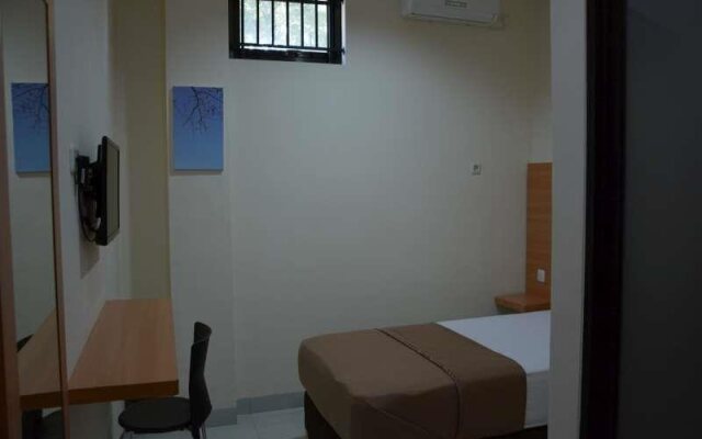 Airy Rappocini Bontolangkasa Satu 42 Makassar