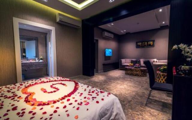 Suknai Hotel Suites Al Khozama
