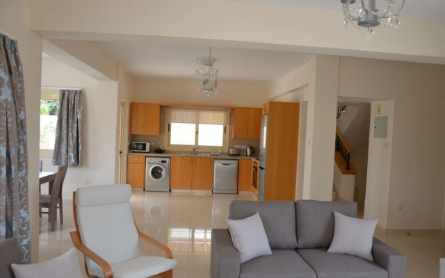 Anthorina Villa 17