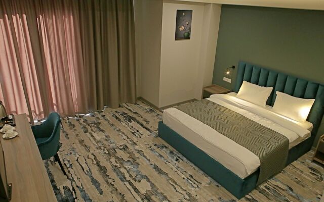 Hotel Address 9D