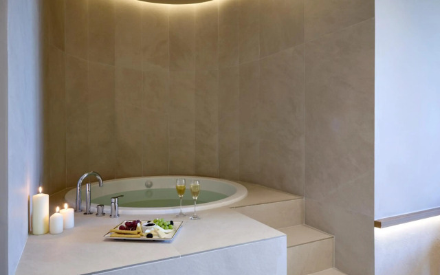 Ammos Luxury Resort
