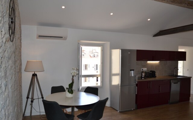 2 pièces - Plein centre