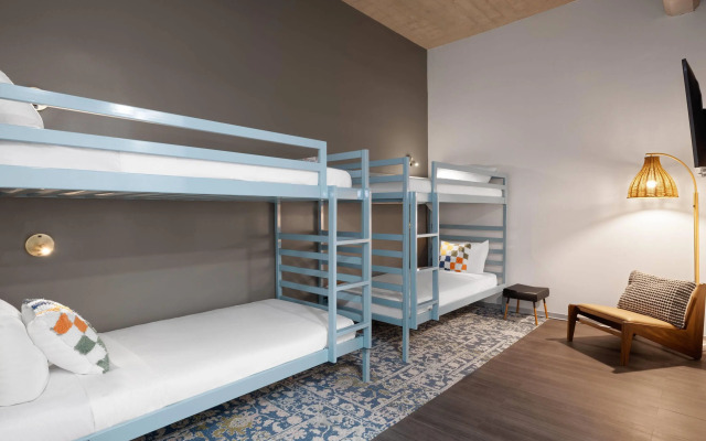 Origin Atlanta, a Wyndham Hotel