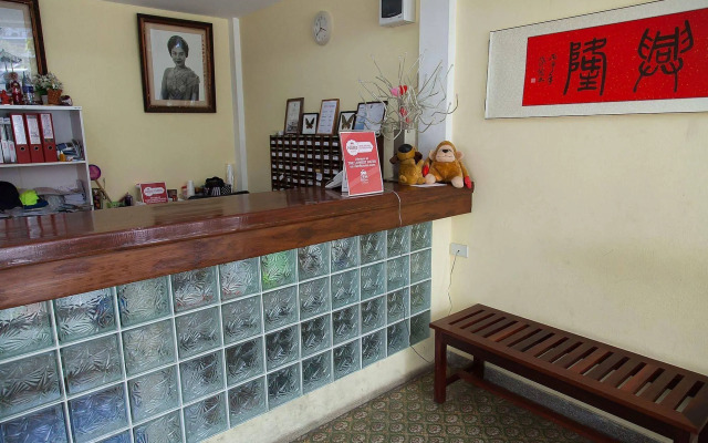 Sri Krungthep Hotel