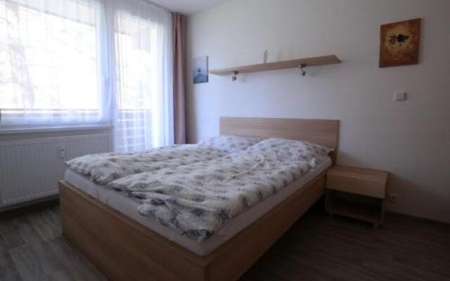 Apartman 13 Vsemina