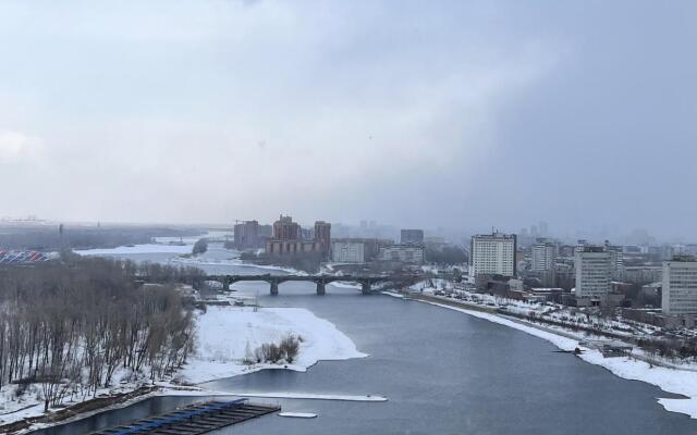 Династия на Ярыгинской набережной, 5