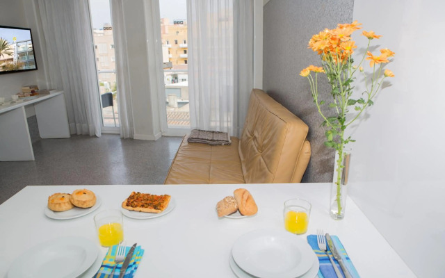 Mix BR App AT-2179 Apartments