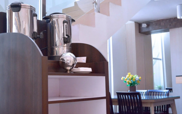 Hotel 88 Embong Kenongo by WH