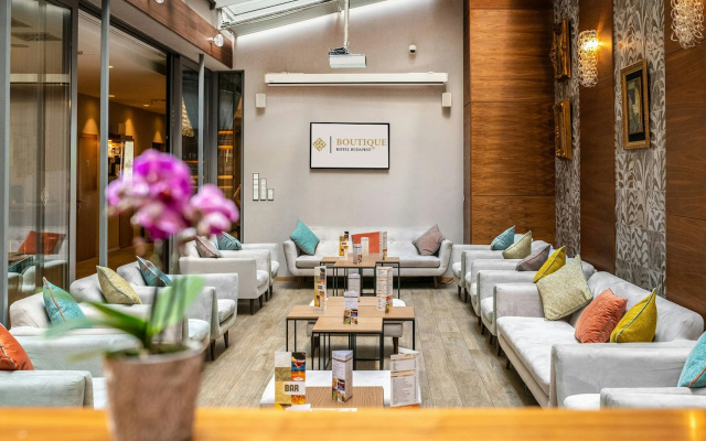 Charm Hotel Budapest  (formerly Boutique Hotel Budapest)