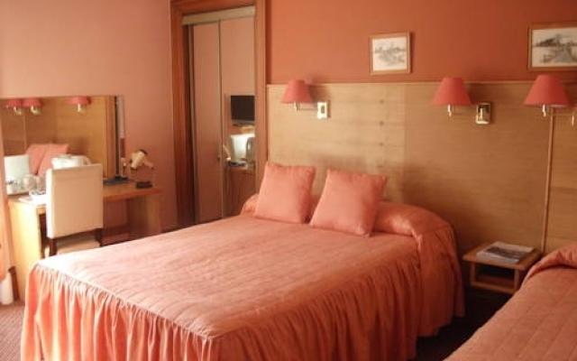 Whin Park Guest House