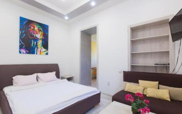 Apartment on Svobody avenue 22