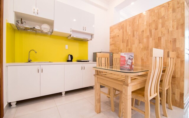 RedDoorz Plus near Gia Dinh Park