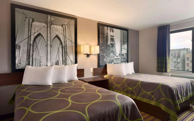 Super 8 By Wyndham Bronx