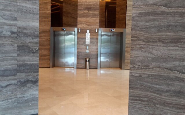 Happy Home At Teega Residence