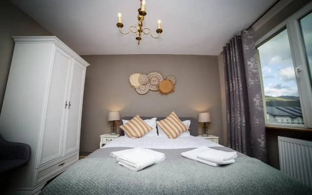 Exquisite 3 room apartment in the heart of thetown