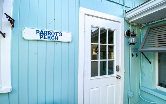 Parrots Perch at Driftwood #7