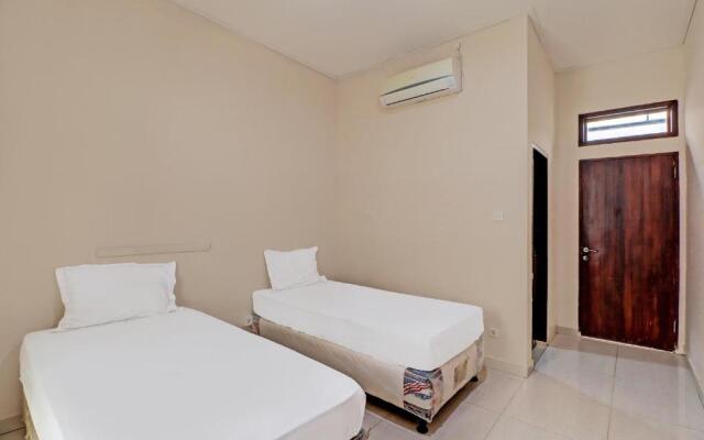 OYO 92017 Sari Agung Hotel