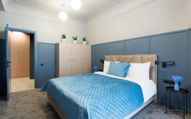 Staroff Hostel