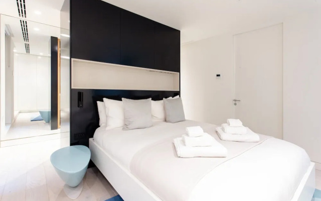 Designer Apartment in Mayfair