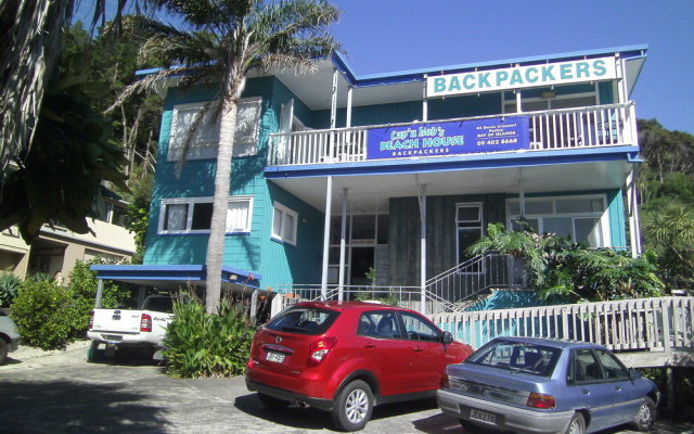 Cap'n Bob's Beach House - Hostel