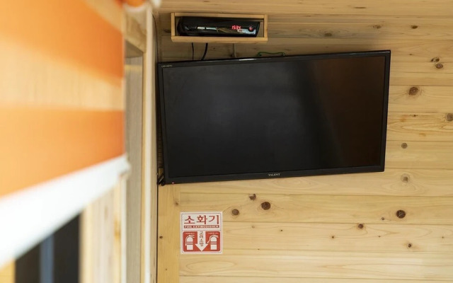 Chuncheon Jayooinui Spacaravan