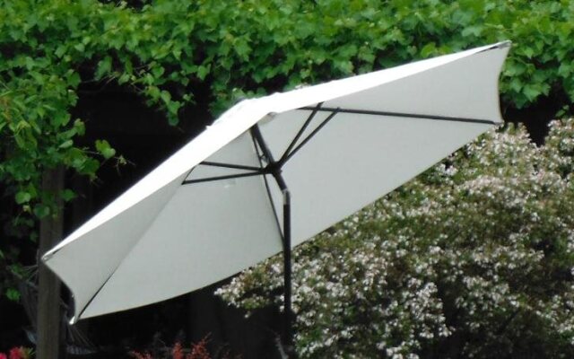 Shawnigan Lake Bed and Breakfast