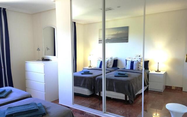 Excellent T2 apartment with pools 400m Falesia beach