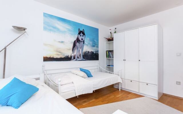 Modern Holiday Home at Podstrana with Hot Tub & Sauna