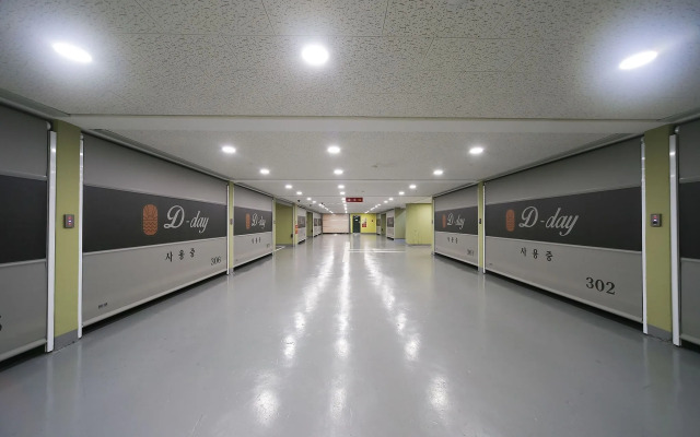 Yeongcheon D-day Hotel