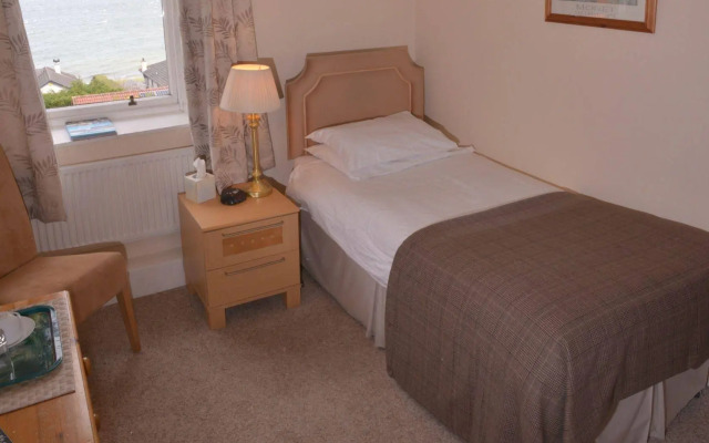 Invernairne Guest House