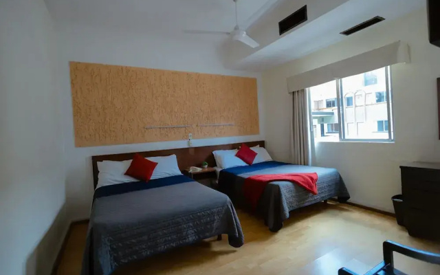 Hotel Zacatecas Courts
