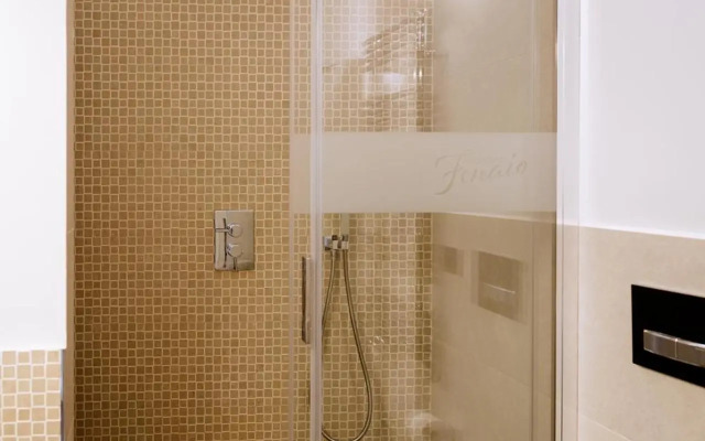 Faro di Punta Fenaio