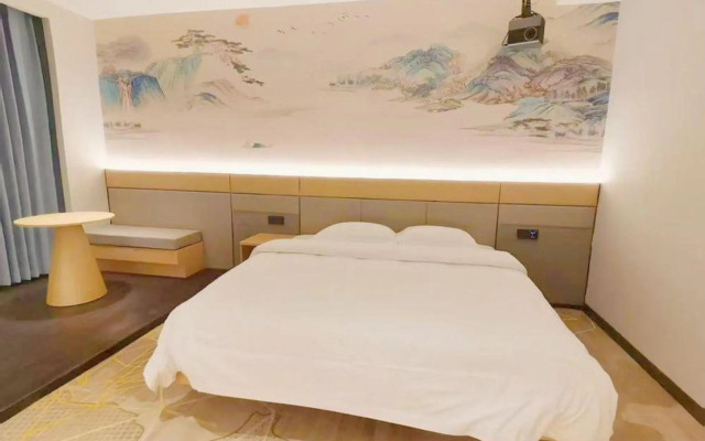 Foshan Yuejun Holiday Hotel