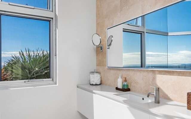 Your Luxury Escape - Horizon