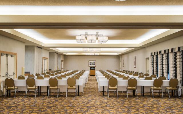 Crowne Plaza San Francisco Airport by IHG