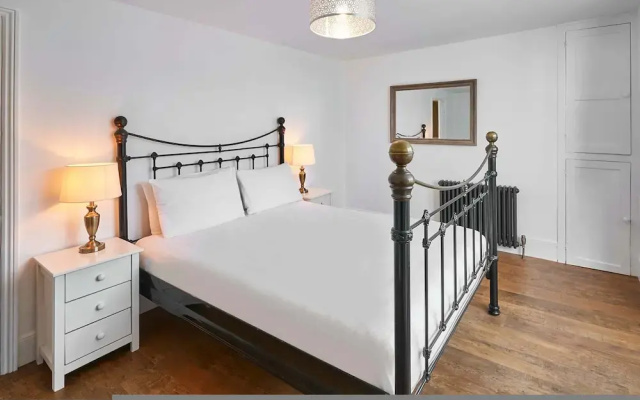 Host Stay Bedford Street