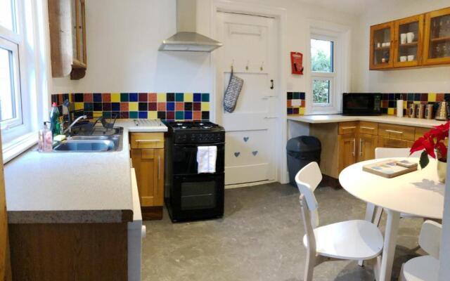 Summer Breeze. 3-bed apartment close to the beach