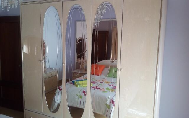 Excelente Piso a 5 minutos del Casco Histórico