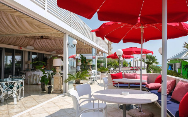 Hotel Montecarlo