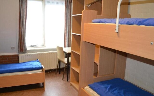 Watersport Hostel Oer't Hout