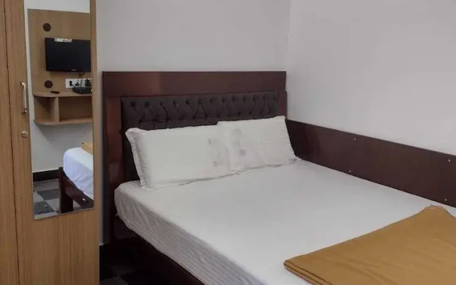 Padmashree lodge