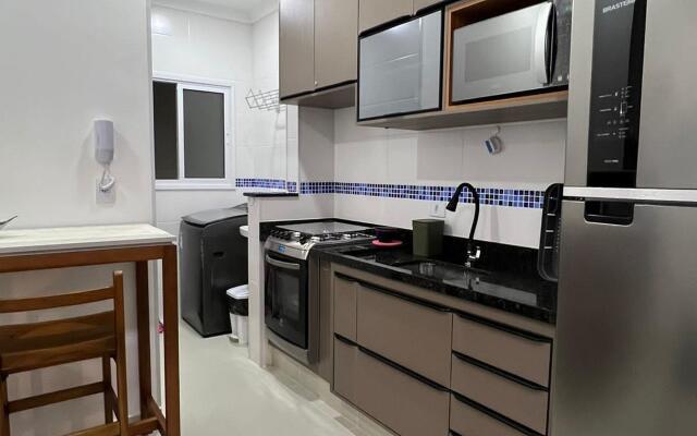 Apto Novo c/ Ar e Piscina  Toninhas Ubatuba