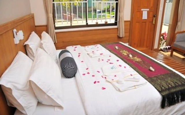 Royal Green Hotel