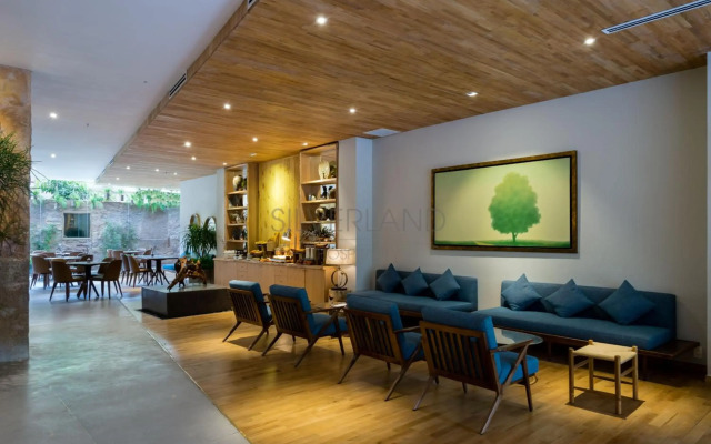 Silverland Yen Hotel