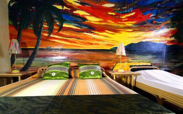 Parrot Paradise Resort