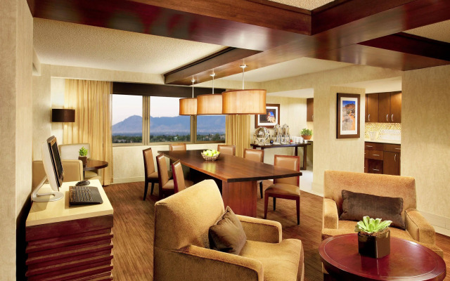 Sheraton Albuquerque Airport Hotel