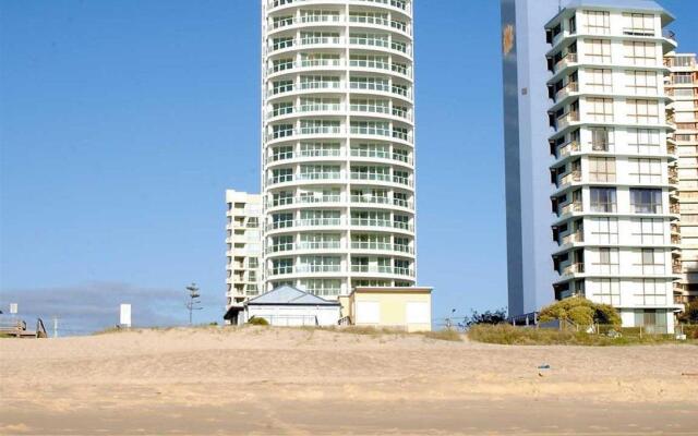 Pacific Views Resort