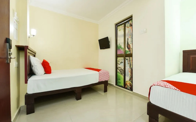OYO 90562 J Hotel PJ